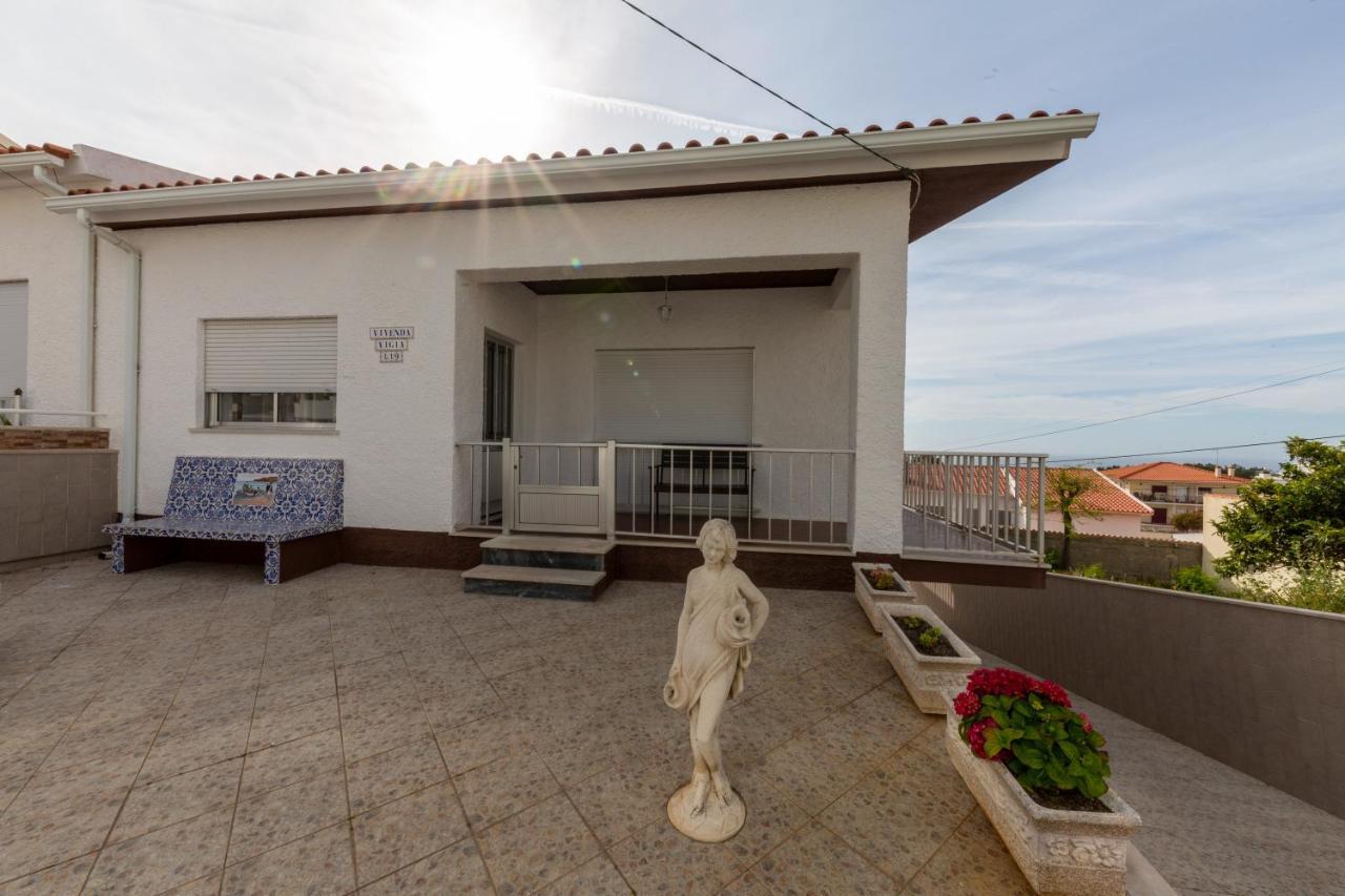 Moradia Vigia Apartment Nazaré Exterior foto